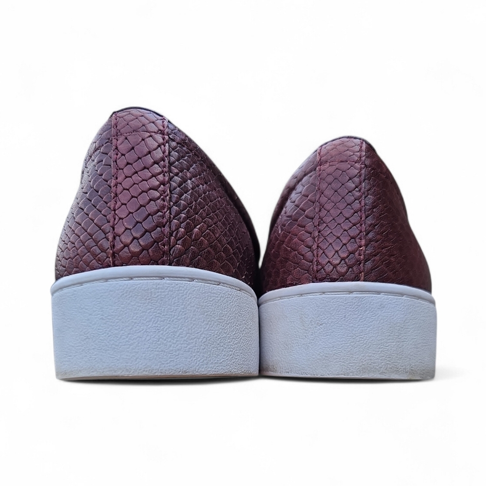 Vionic Midi SnakeTextured Maroon Slip-On Sneakers Size 10 - Picture 6 of 8
